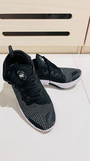 รองเท้า Nike รูปที่ 3