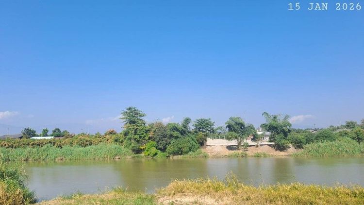 ไม่ใช่ ติดแม่น้ำปิงติดถนนสองด้าน เจ้าของขายเองสวนลำไยวิวสวยเหมาะทำบ้านพักตากอากาศ