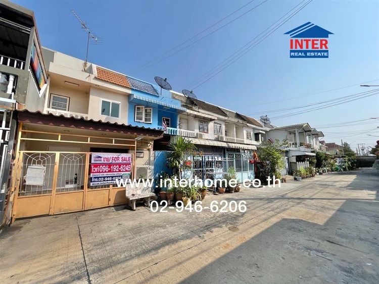 ทาวน์เฮ้าส์ 2 ชั้น 16 ตร.ว. หมู่บ้านคุ้มทองวิลล่า เทพารักษ์ ใกล้ MRTสถานีทิพวัล ติดถนนเทพารักษ์ ถนนศรีนครินทร์ เมืองสมุทรปราการ สมุทรปราการ