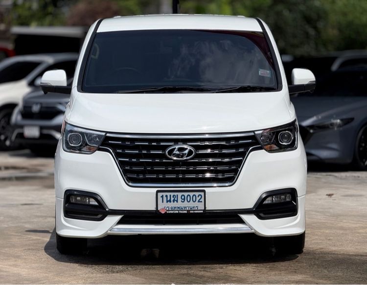 Hyundai H-1  2019 2.5 Deluxe Utility-car ดีเซล ไม่ติดแก๊ส เกียร์อัตโนมัติ ขาว รูปที่ 3