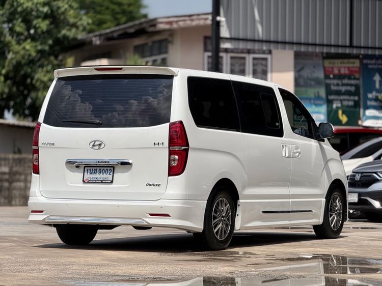 Hyundai H-1  2019 2.5 Deluxe Utility-car ดีเซล ไม่ติดแก๊ส เกียร์อัตโนมัติ ขาว รูปที่ 4