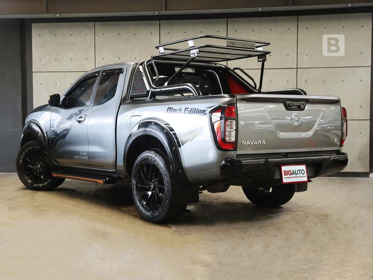 Nissan NP300-NAVARA 2019 2.5 Calibre E Black Edition Pickup ดีเซล ไม่ติดแก๊ส เกียร์ธรรมดา เทา รูปที่ 4