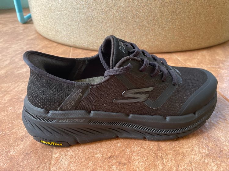 Skechers  รูปที่ 8