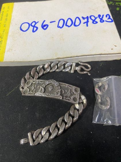 เลสหลวงปู่ดู่ ปี49 เนื้อเงิน หนัก 3 บาทเลี่ยมจับขิบสั่งทำอีก 1 บาท