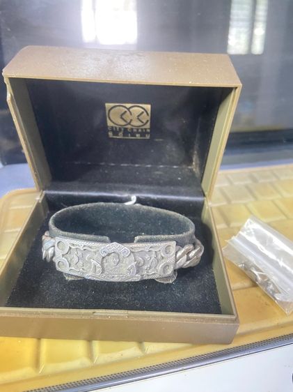 เลสหลวงปู่ดู่ ปี49 เนื้อเงิน หนัก 3 บาทเลี่ยมจับขิบสั่งทำอีก 1 บาท รูปที่ 5