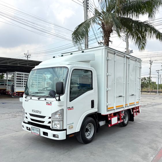รถ ISUZU NLR 130 แรง ปี 2562  (รถห้างแท้ ) ไมล์ 95,243 ตู้แห้ง10 บาน รูปที่ 3