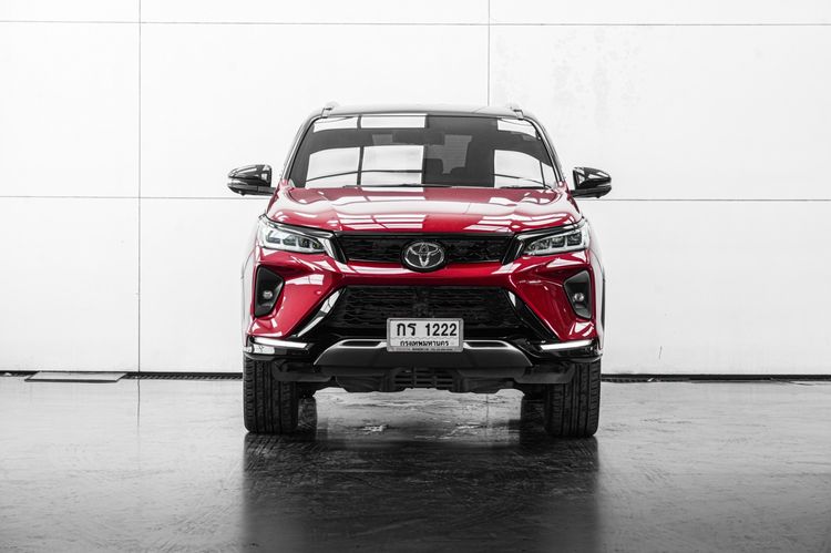 Toyota Fortuner 2020 2.4 Legender Black Top Utility-car ดีเซล ไม่ติดแก๊ส เกียร์อัตโนมัติ แดง รูปที่ 3