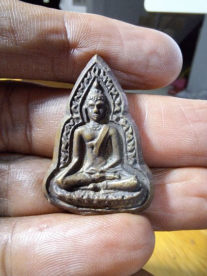 พระชินราชเข่าลอย หลวงพ่อเงินดอนยายหอมปี 2493