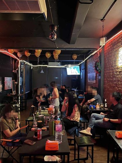 เซ้งร้านชั้น2 ห้วยขวาง เหม่งจ๋าย ติดริมถนนใหญ่ จอดรถหน้าร้านได้ ตรงข้ามแม็คโคร