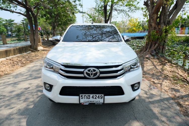 Toyota Hilux Revo 2017 2.4 E Prerunner Pickup ดีเซล ไม่ติดแก๊ส เกียร์อัตโนมัติ ขาว รูปที่ 2