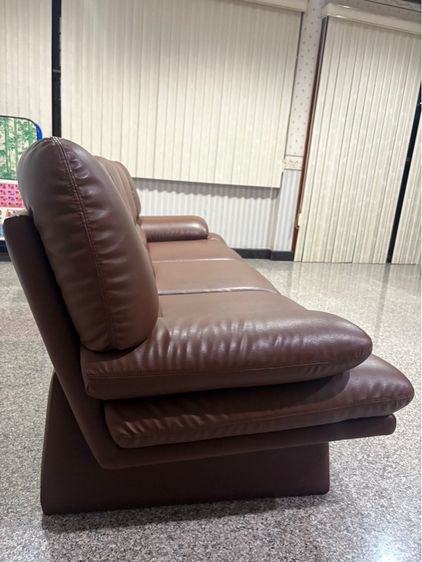 โซฟาสามที่นั่ง รูปที่ 6