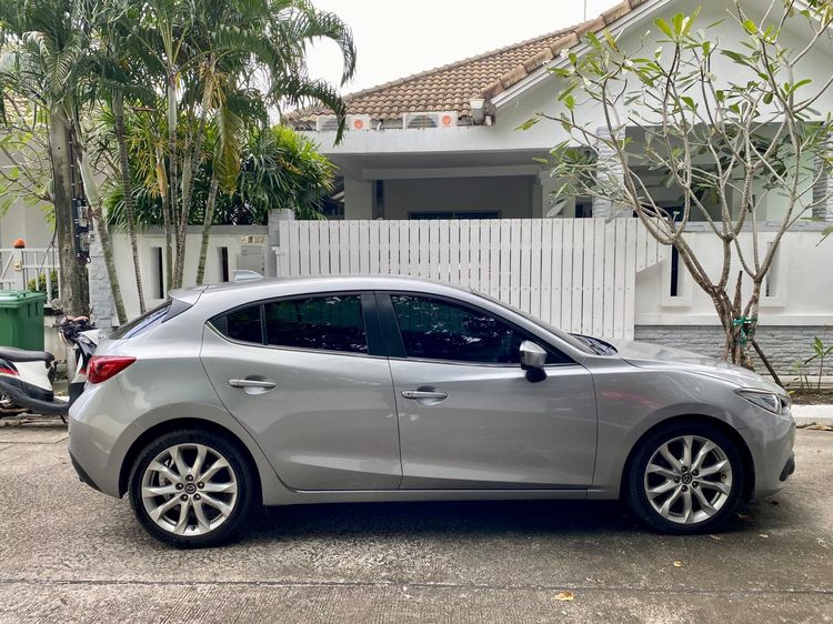 รถ Mazda Mazda3 1.6 Spirit Plus สี เทา