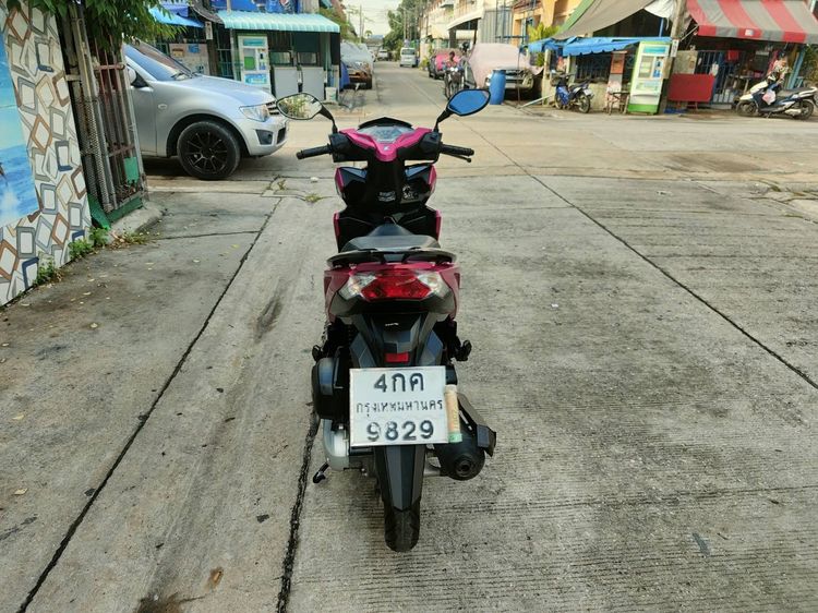 🛵ยังไงก็ขาย CLICK125 i ปี 58 เครื่องดี สีสวย สตาร์ทมือ เล่มชุดโอนครบ+เปลี่ยนถ่ายน้ำมันเครื่องฟรี ส่งฟรี30 ก.ม รูปที่ 5