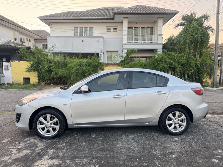 Mazda Mazda3 2013 1.6 Spirit Sedan เบนซิน ไม่ติดแก๊ส เกียร์อัตโนมัติ ขาว รูปที่ 4
