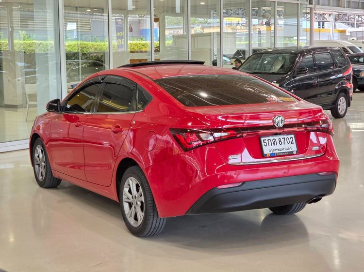 MG MG5 2016 1.5 X Sedan เบนซิน ไม่ติดแก๊ส เกียร์อัตโนมัติ แดง รูปที่ 4