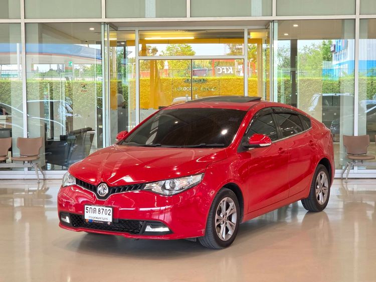 รถ MG MG5 1.5 X สี แดง