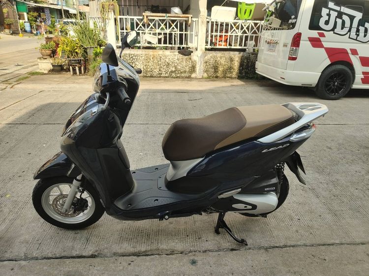 🛵ยังไงก็ขาย LEAD125 ปี 65 เครื่องดี สีสวย สตาร์ทมือ กุญแจรีโมท เล่มชุดโอนครบ+เปลี่ยนถ่ายน้ำมันเครื่องฟรี ส่งฟรี30 ก.ม รูปที่ 2