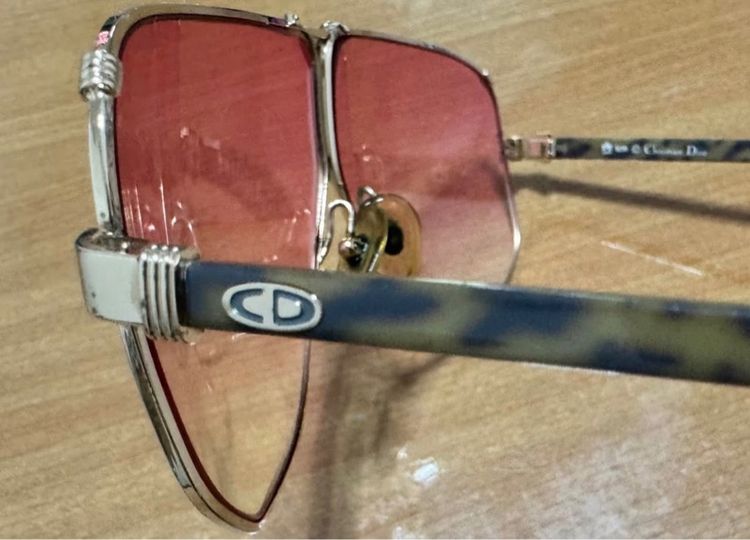 ขายแว่นตากันแดด Christian Dior รูปที่ 4