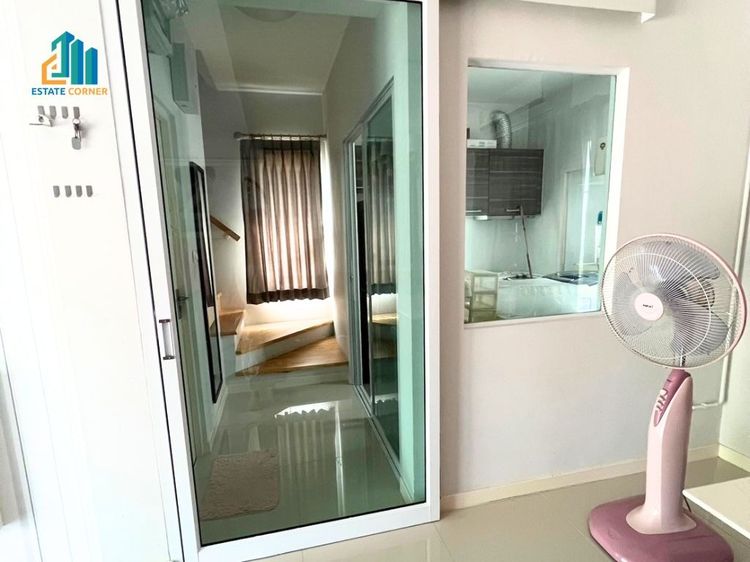 Land and Houses ตกแต่งครบ ขายบ้านเดี่ยว รังสิต คลอง 3 พร้อมเฟอร์ สภาพดี ราคาดี พร้อมเข้าอยู่ รูปที่ 3