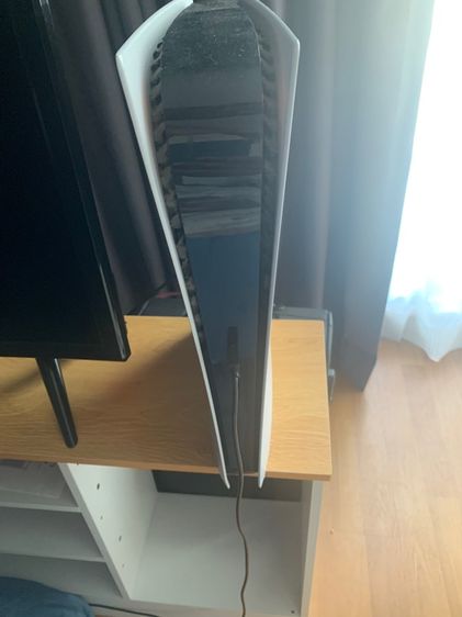 PS5 console with 2 controllers  รูปที่ 3