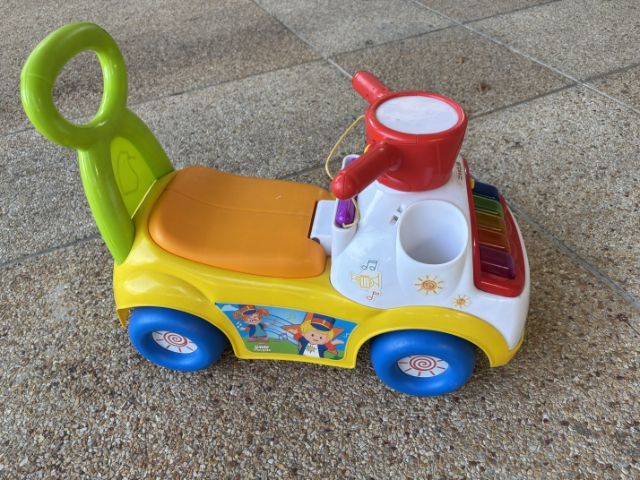 รถขาไถ Ride on Music Parade