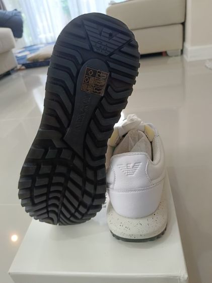 รองเท้าผ้าใบผู้ชาย emporio armani ของแท้มือ 1 รูปที่ 6