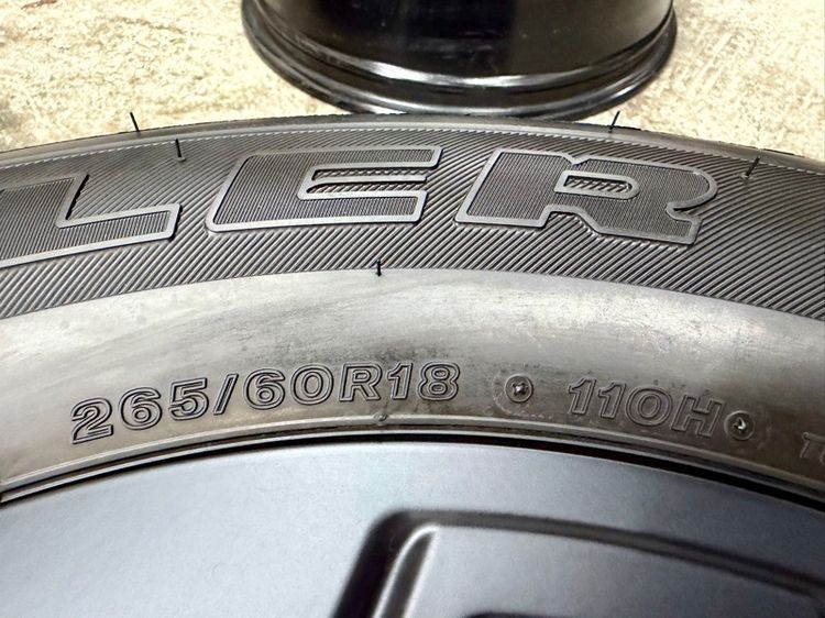 ล้อแม็ก TOYOTA TRAVO ขอบ 18” ถอดป้ายแดง ยาง BRIDGESTONE 265-60R18 ปี 26 ตุ่มหน้ายางอยู่ครบ รูปที่ 10