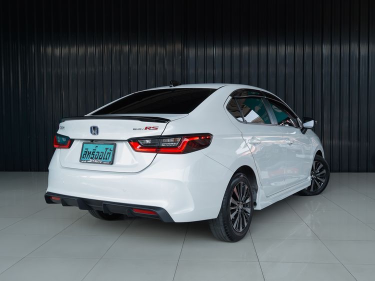 Honda City 2024 1.5 e:HEV RS Sedan ไฮบริด ไม่ติดแก๊ส เกียร์อัตโนมัติ ขาว รูปที่ 4