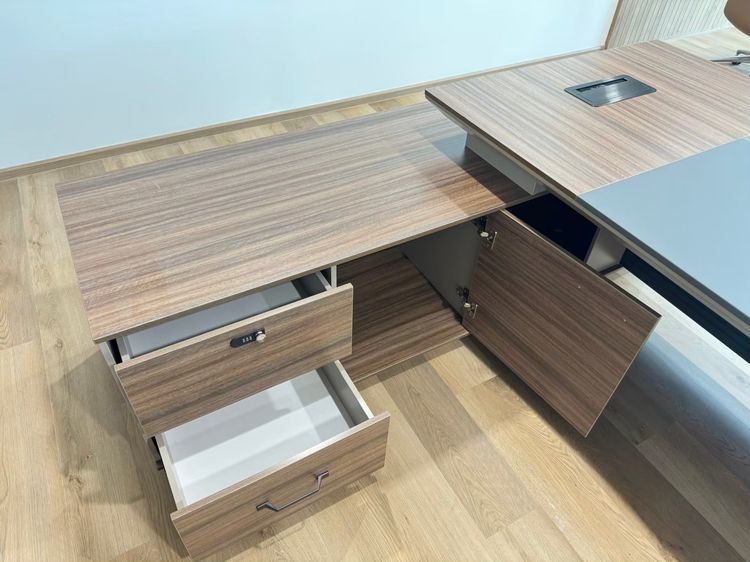 โต๊ะสำนักงาน  รูปที่ 2