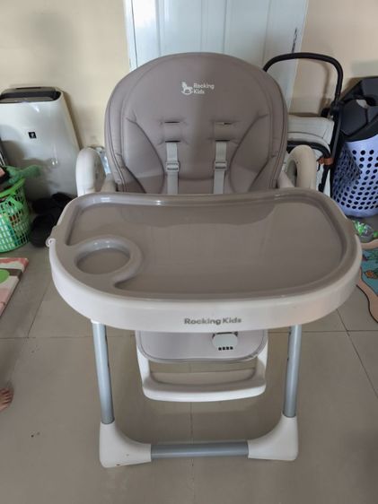 อุปกรณ์เพื่อสุขภาพและความปลอดภัย เก้าอี้ทานข้าวเด็กแบบอเนกประสงค์แบรนด์ Rocking Kids รุ่น Primo High Chair 