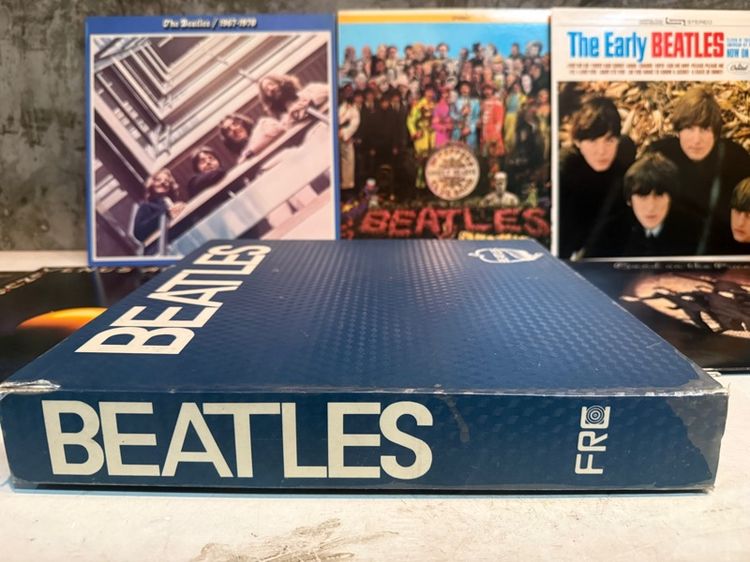 Box Set แผ่นเสียง 12 นิ้ว The Beatles and Wing “Blue Box” – Custom Collector’s Set Limited Curated Collection (1973–1983) รูปที่ 6