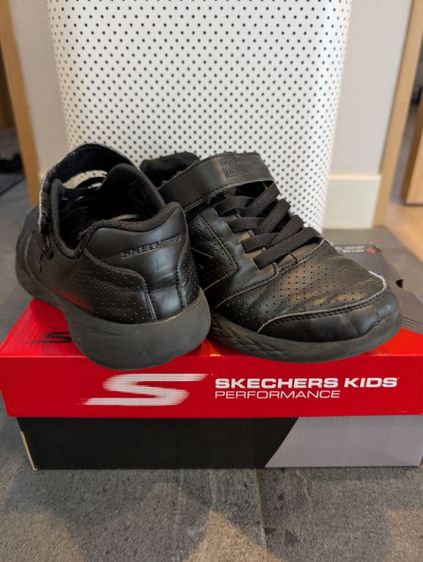 รองเท้านักเรียนสีดำ Skechers Kids 23 ซม รูปที่ 3