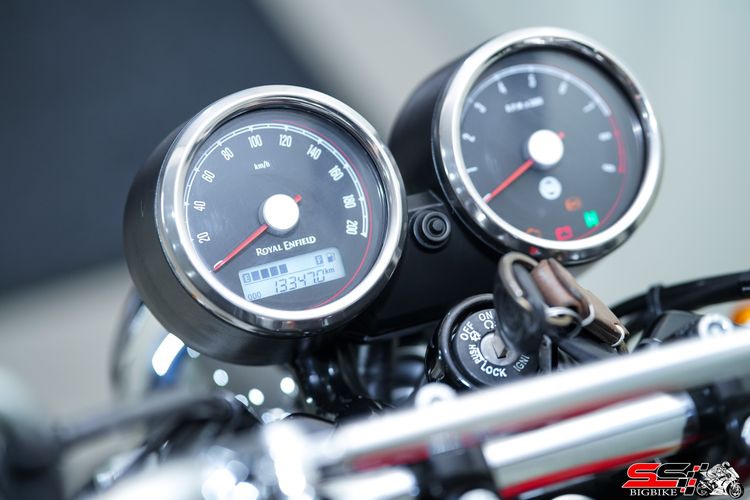ROYAL ENFIELD INTERCEPTOR 650 สีพิเศษ MARK TWO ปี2025 มือเดียว รถสวยมาก สภาพป้ายแดง รูปที่ 6