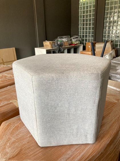 เก้าอี้และโต๊ะ รูปที่ 4