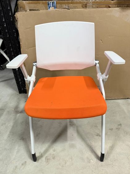 เก้าอี้และโต๊ะ รูปที่ 3