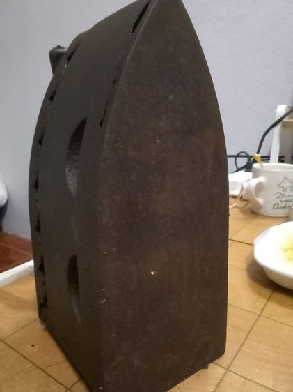 เตารีดโบราณ