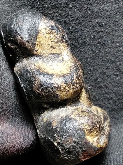 ❌ปิดครับ❌พระปิดตาลงรักปิดทองไม่ทราบเกจิครับ รูปที่ 7