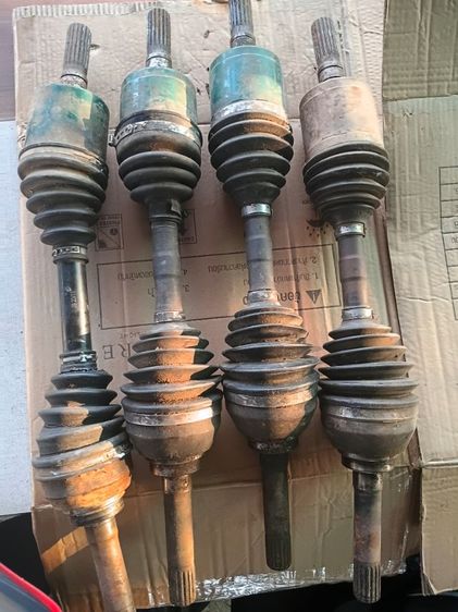 เพลาขับหน้าดีแม็กแท้ วีคอส คู่ล่ะ1500 รูปที่ 2