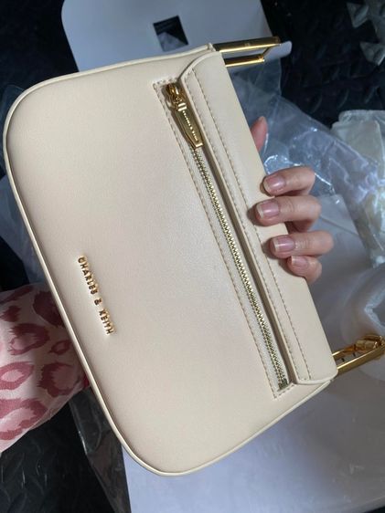 กระเป๋าแท้ charles keith รูปที่ 7