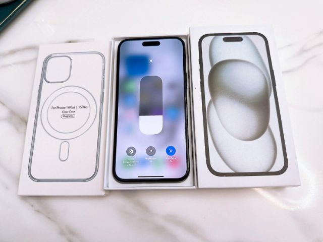 📱iphone 15Plus 128gb Black🖤 รูปที่ 7