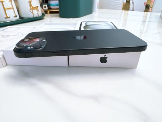 📱iphone 15Plus 128gb Black🖤 รูปที่ 5