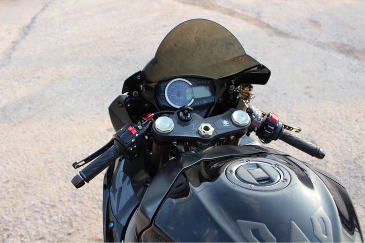 suzuki gsxr1000r L1-2 รูปที่ 5