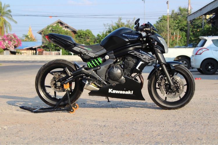 Kawasaki er6n