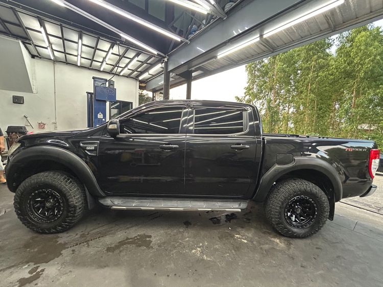 Ford Ranger 2013 2.2 Hi-Rider XLT Pickup ดีเซล เกียร์ธรรมดา ดำ รูปที่ 4