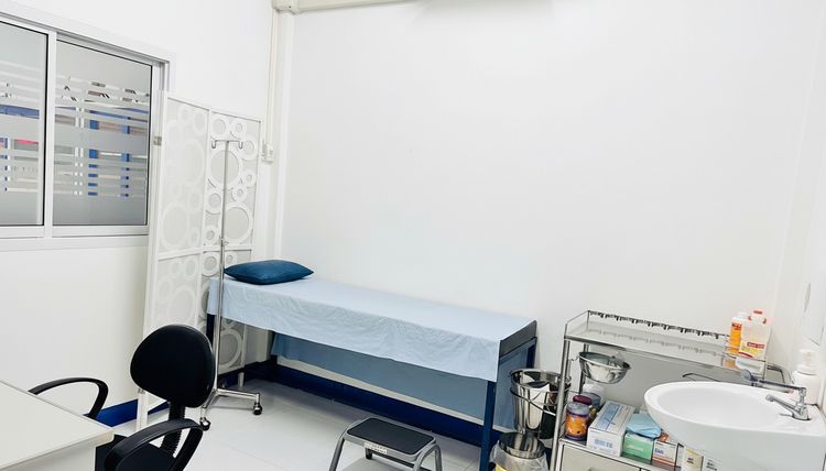 ตกแต่งครบ 2016 ขายด่วน - ผ่อนตรง ทาวน์เฮ้าส์ทำเลทอง อำเภอเขาย้อย จังหวัดเพขรบุรี ต่ำกว่าราคาตลาด รูปที่ 4