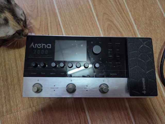 Donner Arena2000
มัลติเอฟเฟค รูปที่ 2