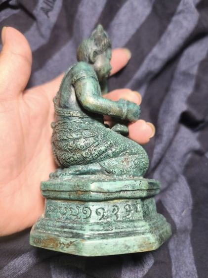 หลวงปู่หงษ์พรหมปัญโญ พี่กุมารทองเพชร ขนาดบูชา3นิ้ว เนื้อ สัม ฤทธิ์ศิลา รุ่น 2 รุ่นนั่งรวย ปี 2546 รูปที่ 3