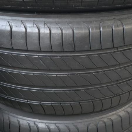 215​ 50​ 17​ Michelin Primacy​4​ ปี23
นุ่มเงียบสุดๆ ดอกหนาเต็มๆ​ ไม่ปะ​ พร้อมใช้อีกนาน​ ติดรถลงพื้น​ปลายปี​​ ชุด​4เส้น​ 5,400​ บาท 