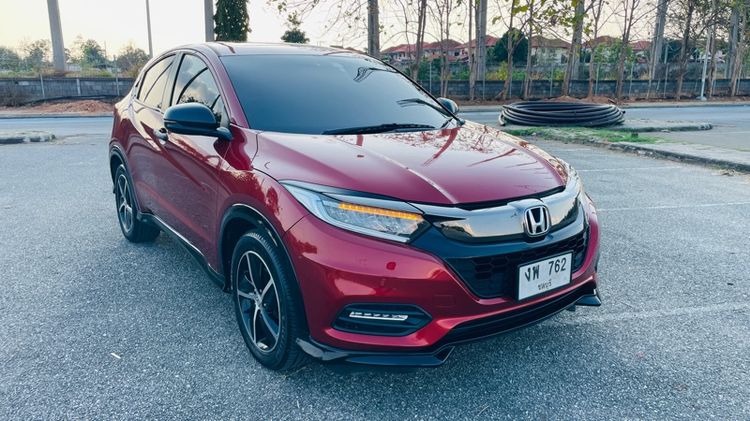 รถ Honda HR-V 1.8 RS สี แดง