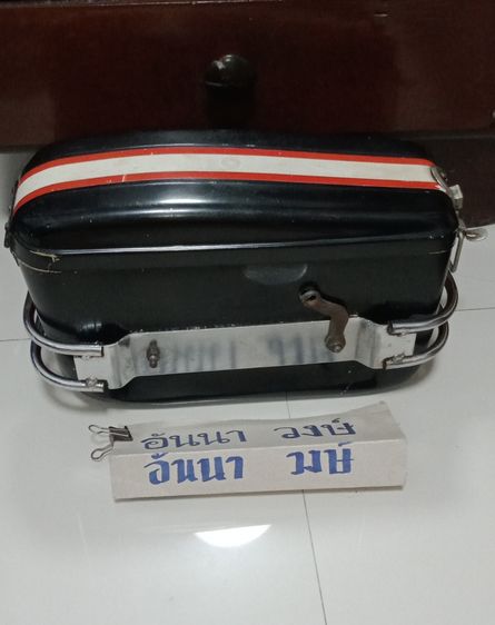 ขายกล่องข้างรถมอเตอร์ไซค์แบบวินเทจ (ด้านซ้าย) มีข้างเดียว ของแท้ ญี่ปุ่น หายาก ขาย1290฿ โทร.081-1162670 ใช้ได้กับรุ่น  เช่น.Monkey, Gorilla รูปที่ 5